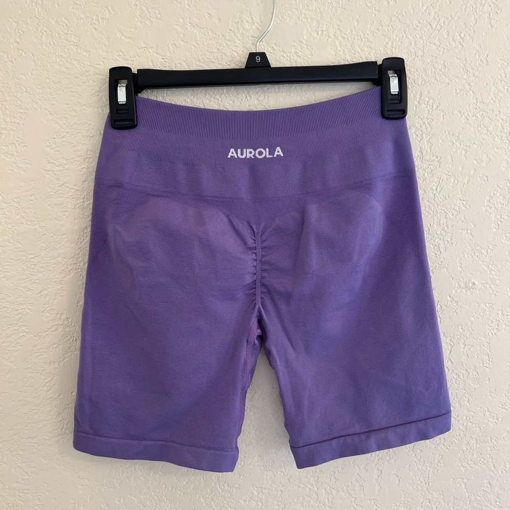 Aurola Women's Bike Shorts in Purple